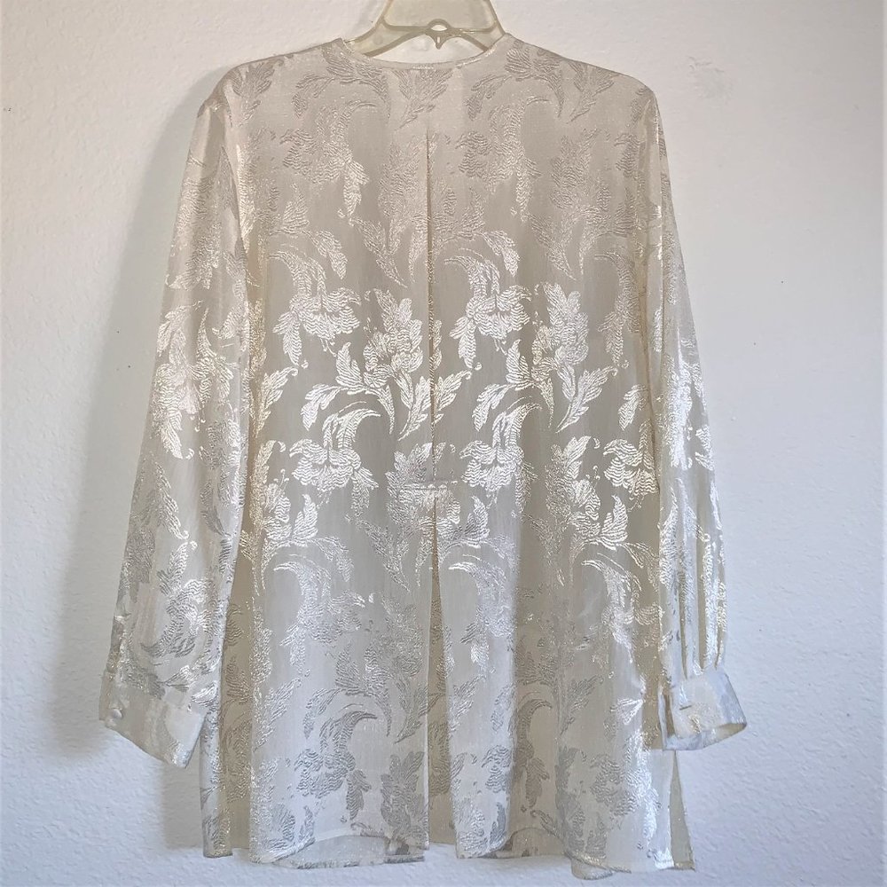 Tess Tunic with Loop & Button Closure - Picture 2 of 4